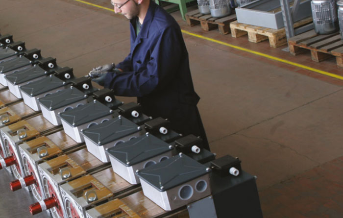 意大利Oemer QL100P伺服電機1.jpg 意大利Oemer QL100P伺服電機1.jpg